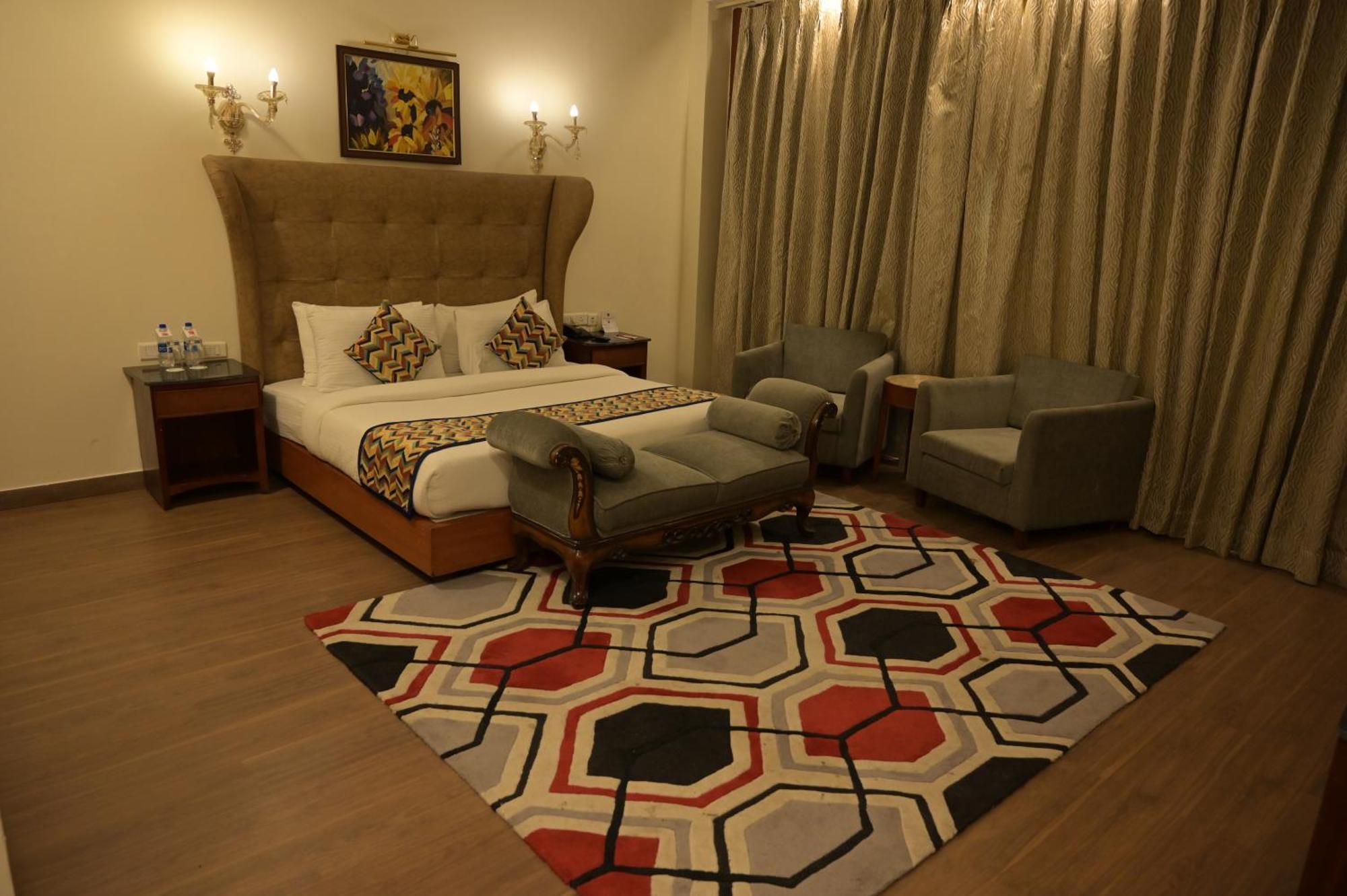Hk Clarks Inn, Amritsar Dış mekan fotoğraf