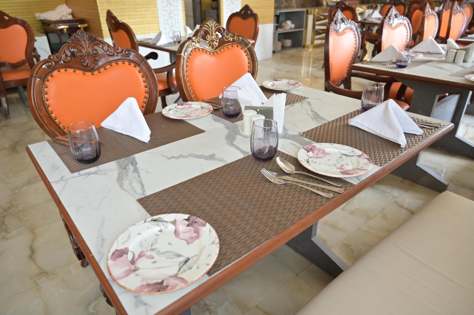 Hk Clarks Inn, Amritsar Dış mekan fotoğraf