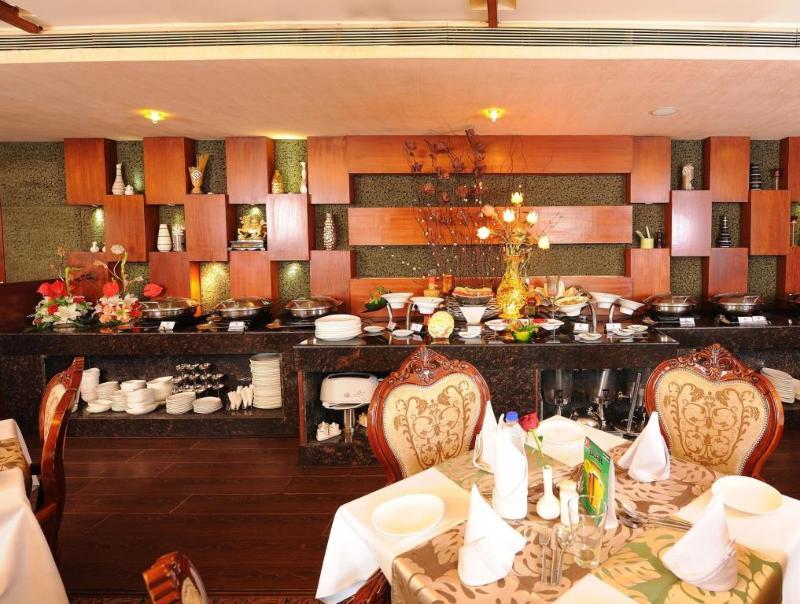 Hk Clarks Inn, Amritsar Dış mekan fotoğraf